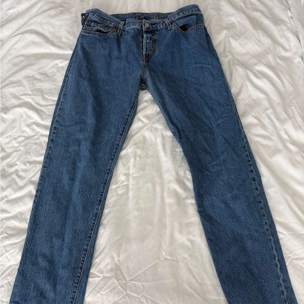 Levi's Women's Straight Blue Jeans
